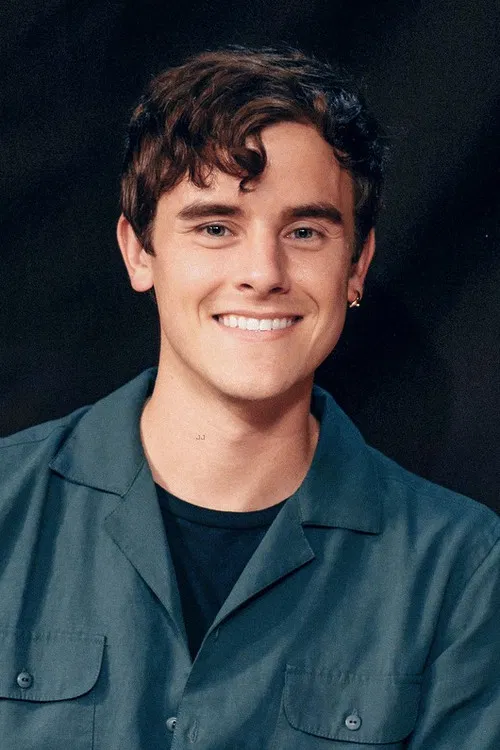 Connor Franta profile