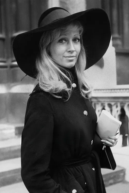 Elizabeth Rees-Williams profile