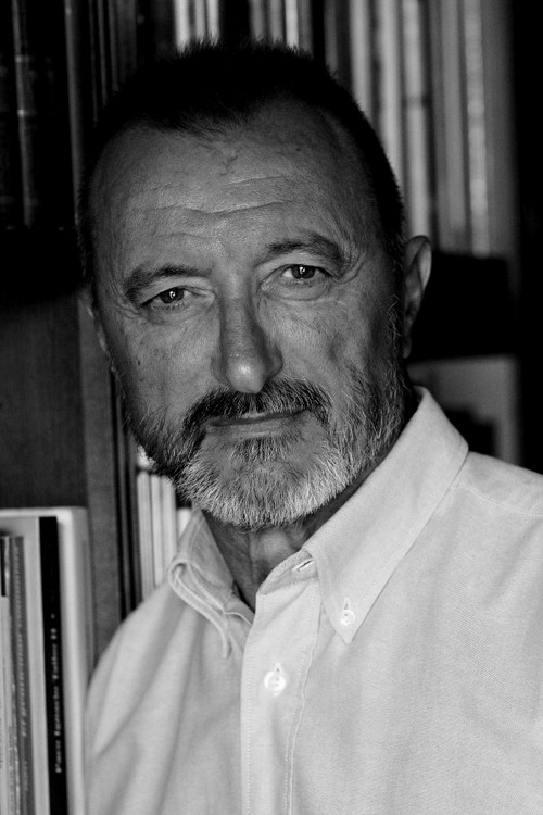 Arturo Pérez-Reverte profile
