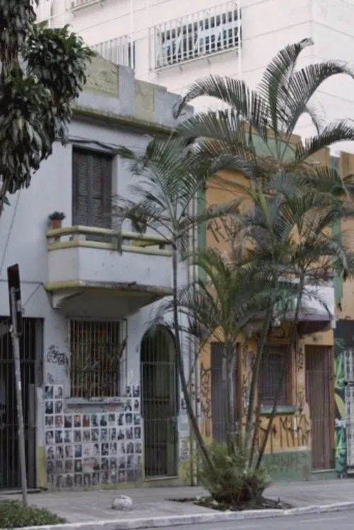 Fachadas e Memórias poster