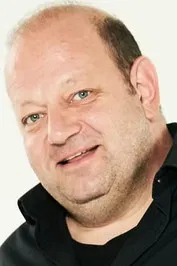 Mikkel Vadsholt profile