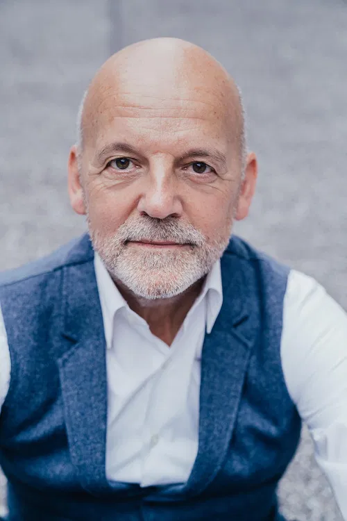 Bernardus Manders profile