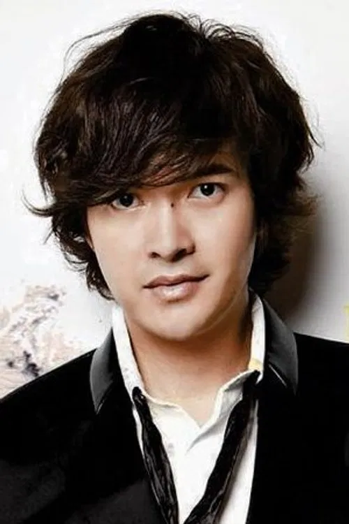 Ronnadet Wongsaroj profile