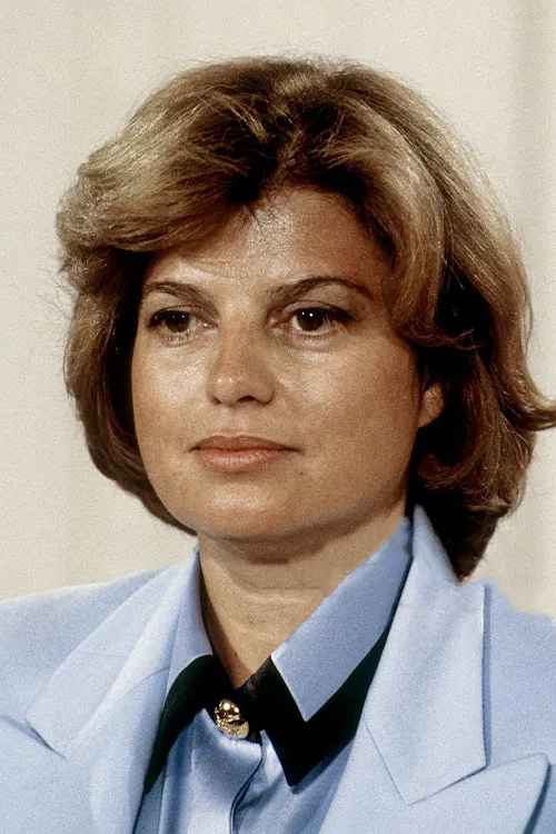 Tansu Çiller profile