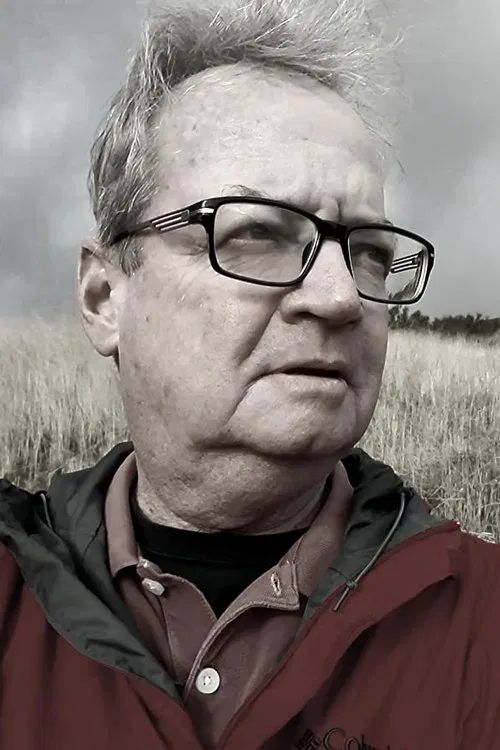 Kelly Connell profile