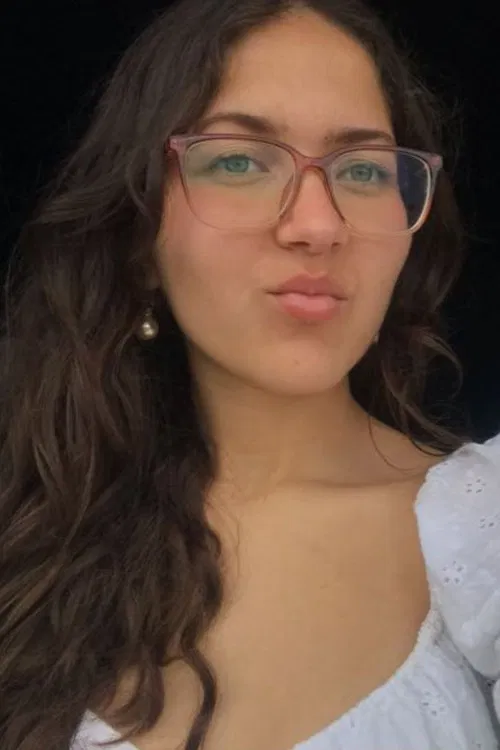 Maria Clara Aguiar Galasso profile