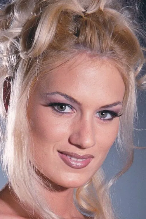 Claudia Ricci profile