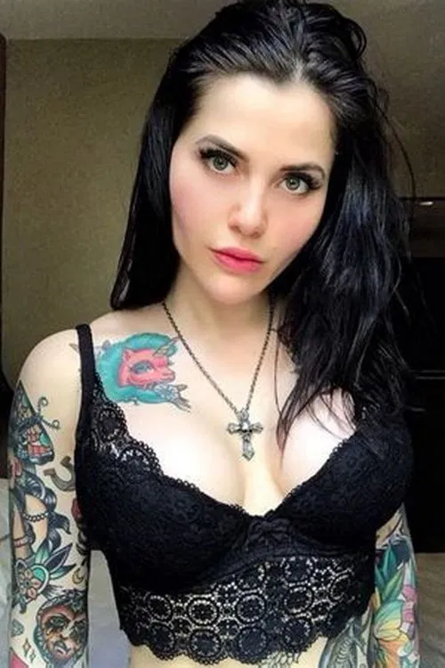 Aurore Pariente profile