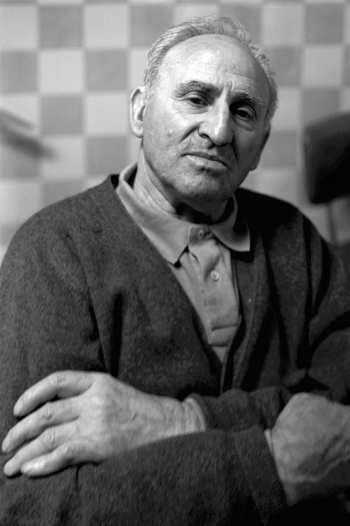 Lucio Urtubia profile