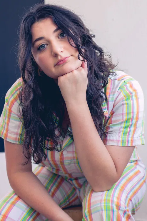 Hannah Levin profile