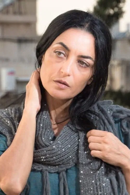 Esti Yerushalmi profile