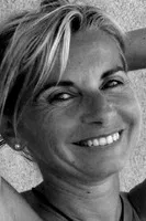 Véronique Delclos profile