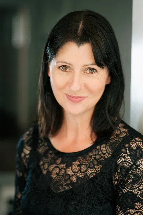 Vanessa Wells profile