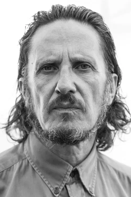 Antonio Estrada profile