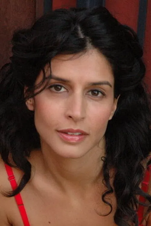 Yasmine Delawari profile