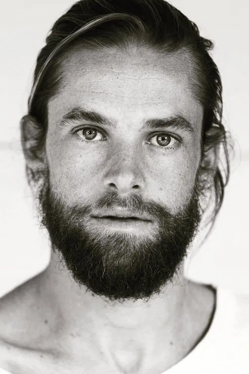 Chris Fisher profile