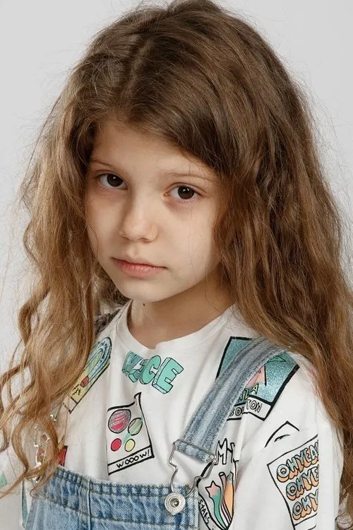 Julia Marcan profile