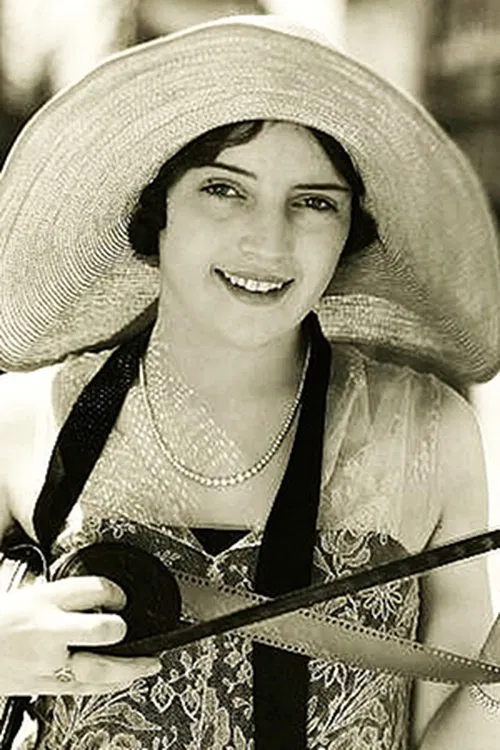 Julie Carter profile