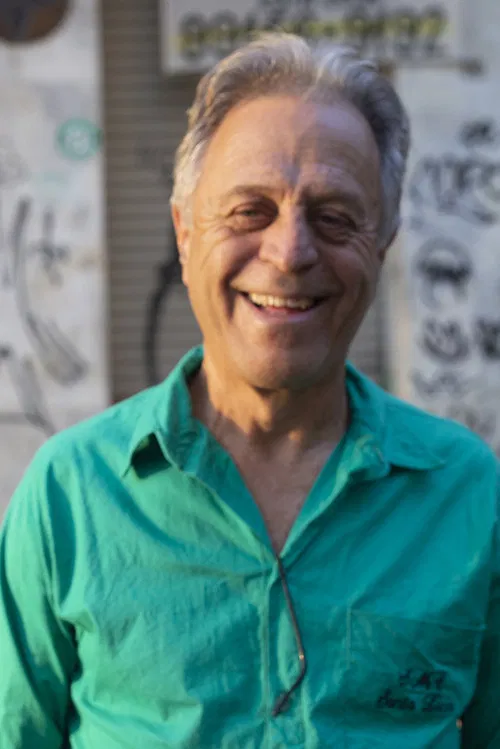 Élvio Rezende profile