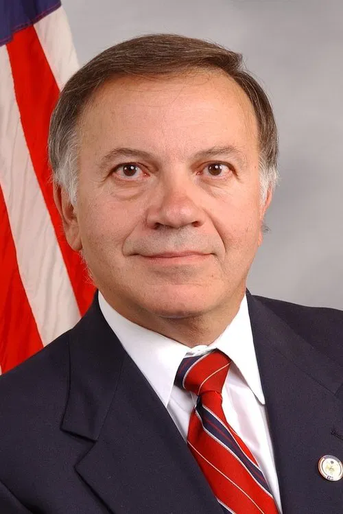 Tom Tancredo profile