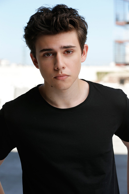 Rhys Matthew Bond profile