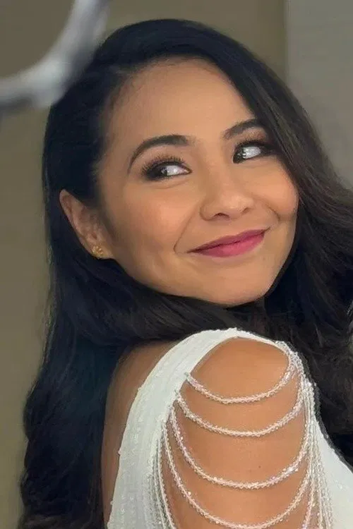 Rissey Reyes - Robinson profile