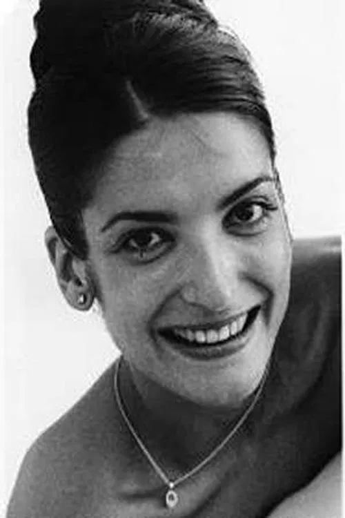 Monica Zamora profile