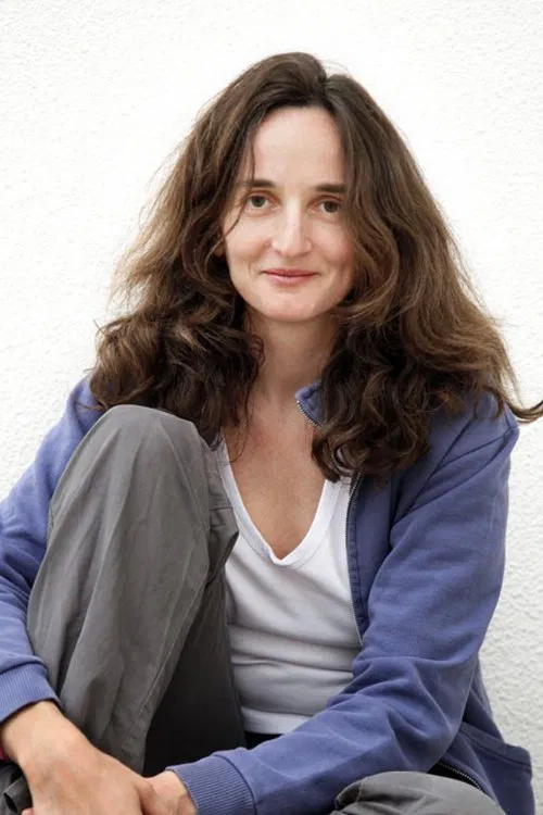 Julie Bertuccelli profile