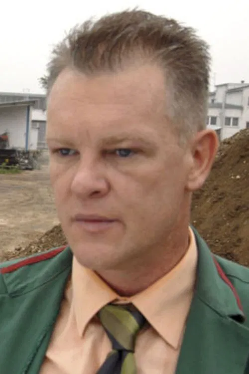 Thomas Lawinky profile