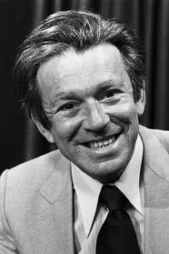 Emiliano Queiroz profile