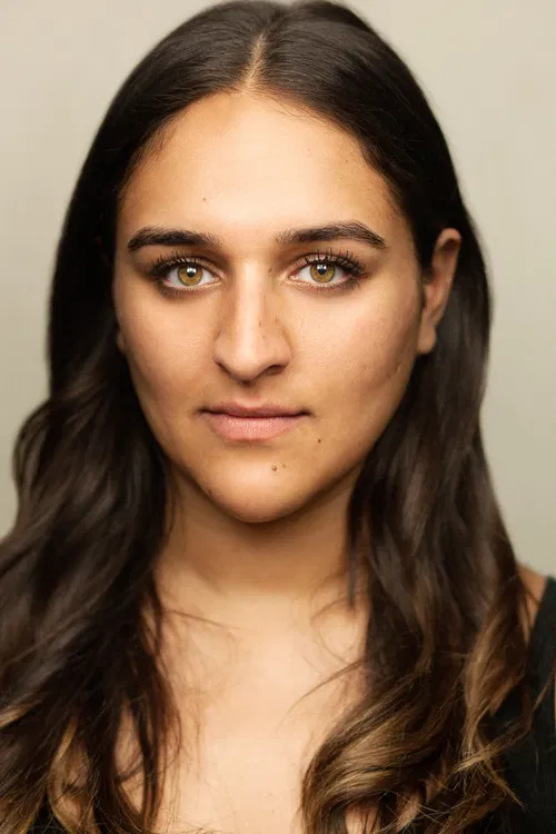 Roxy Faridany profile