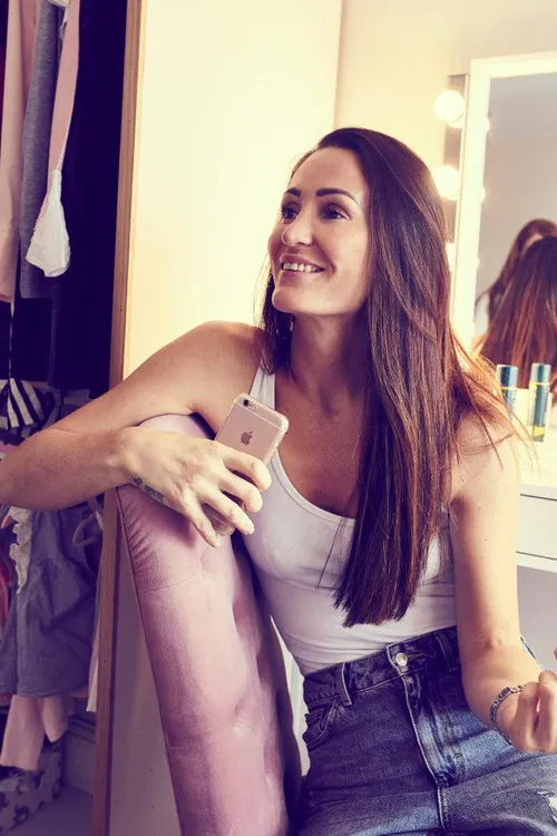 Jodi Anderson profile