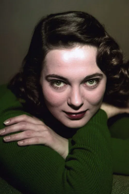 Märta Torén profile