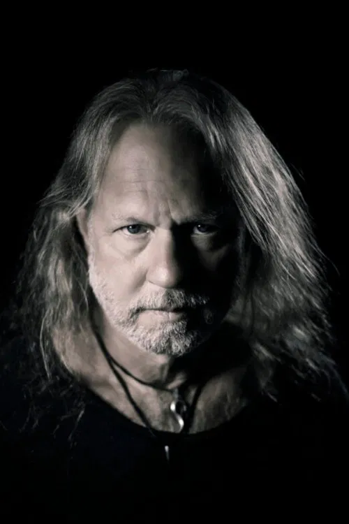 Toby Tarrach profile