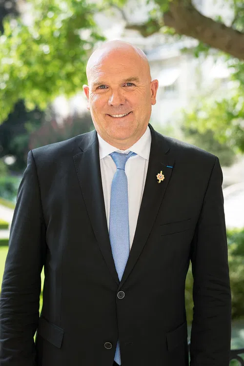 Bruno Bonnell profile