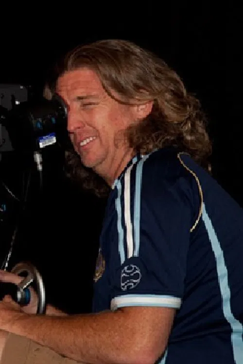 Robert Christopher Webb profile