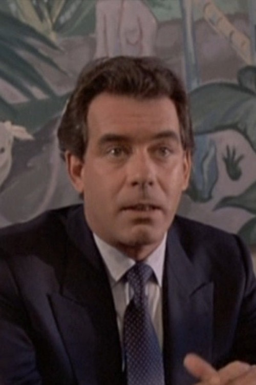 Alfredo Álvarez Calderón profile