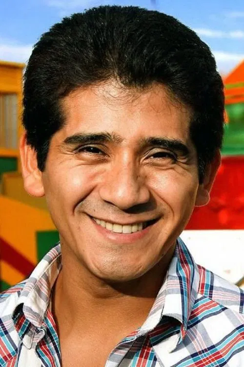 Oscar Guzmán profile