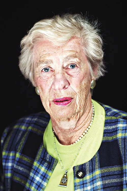 Eva Schloss profile