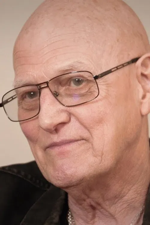 Chris Slade profile