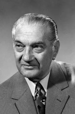 József Vándor profile