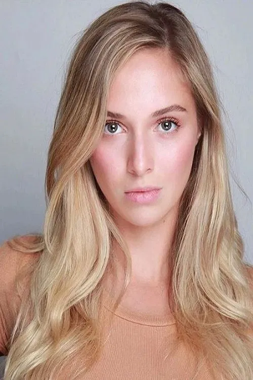 Ecenaz Üçer profile