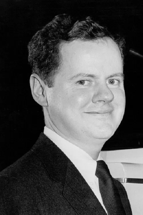 Daniel Petrie profile