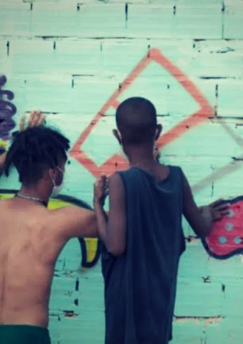 Intervenção Urbana: Baixada vive poster