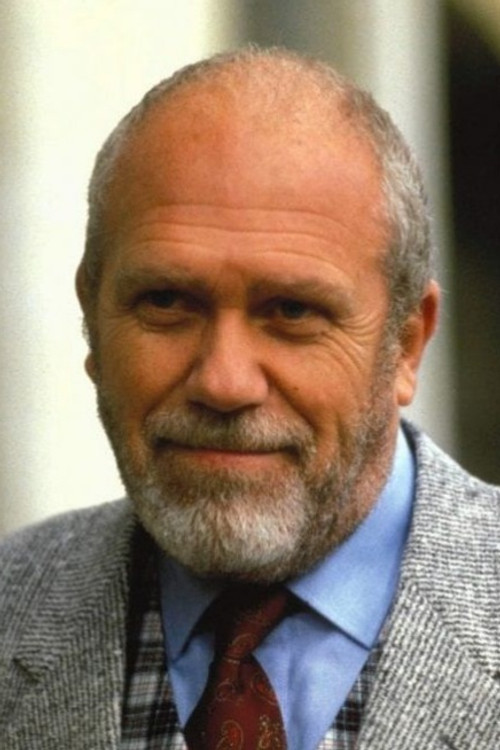 Gastone Moschin profile