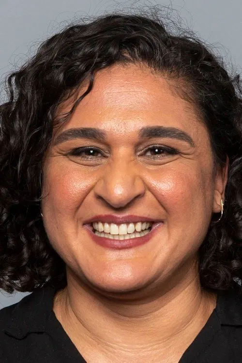 Samin Nosrat profile
