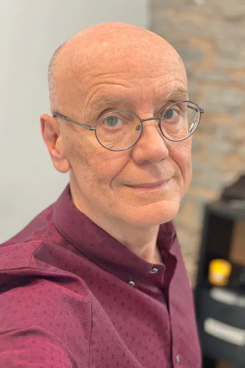 Robert Maxfield profile