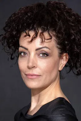 Nazan Bayazıt profile