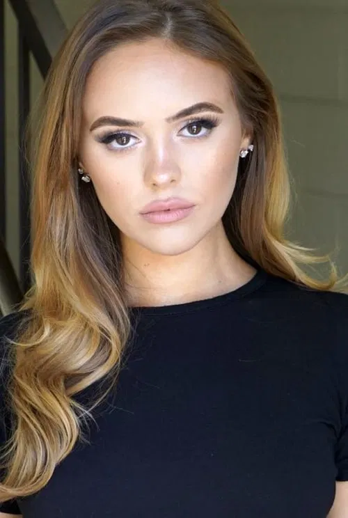 Calli Taylor profile