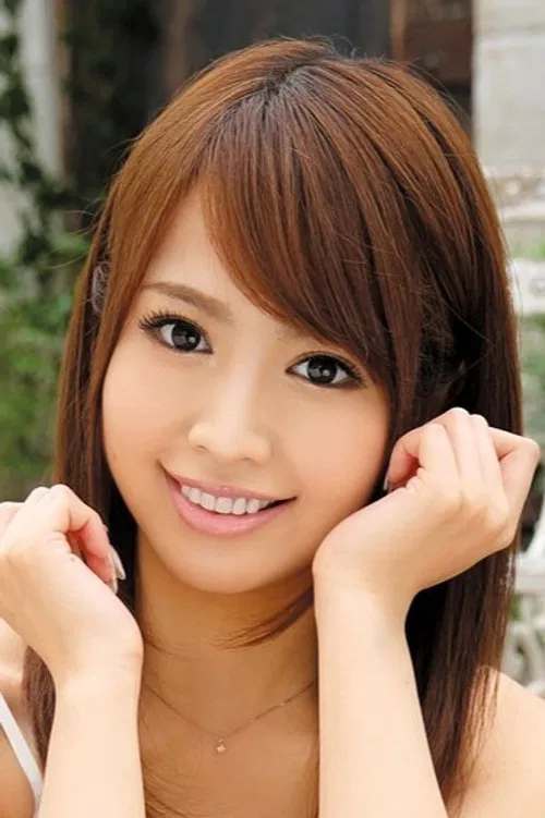 愛華みれい profile